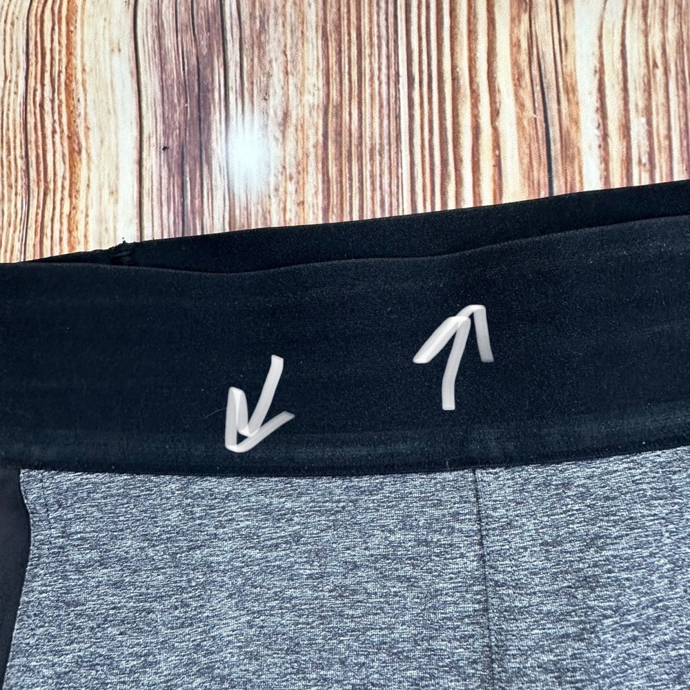 Lululemon Athletica Box It Out Tight Heathered Black / Black Leggings Size 4 - Picture 15 of 15